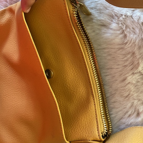 Steve Madden cross body bag - Picture 6 of 11